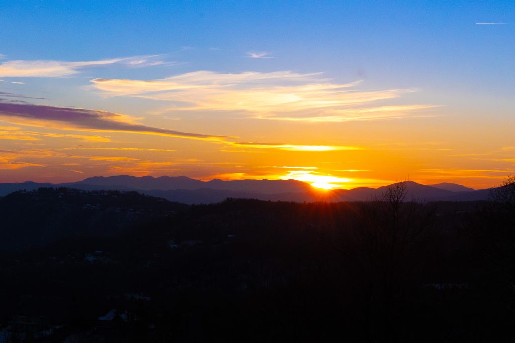 Boone, NC – Snow Sunset Views – December 2025