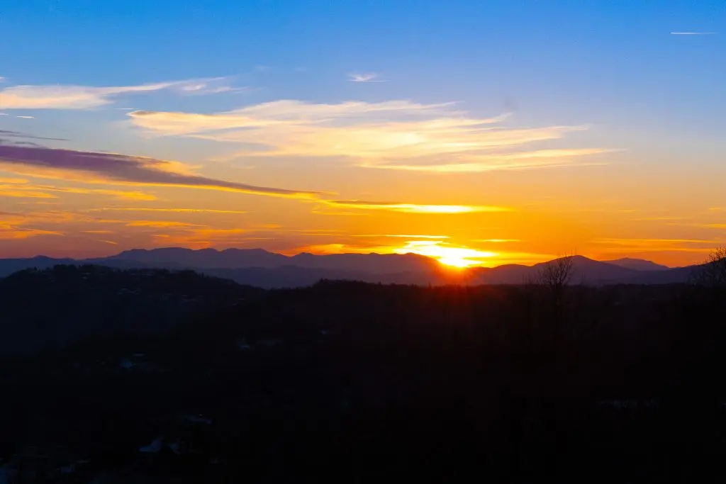 Boone, NC – Snow Sunset Views – December 2025